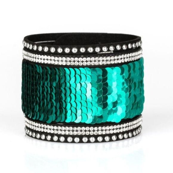 MERMAIDS Have More Fun Green Sequin Bracelet - Picture 1 of 2